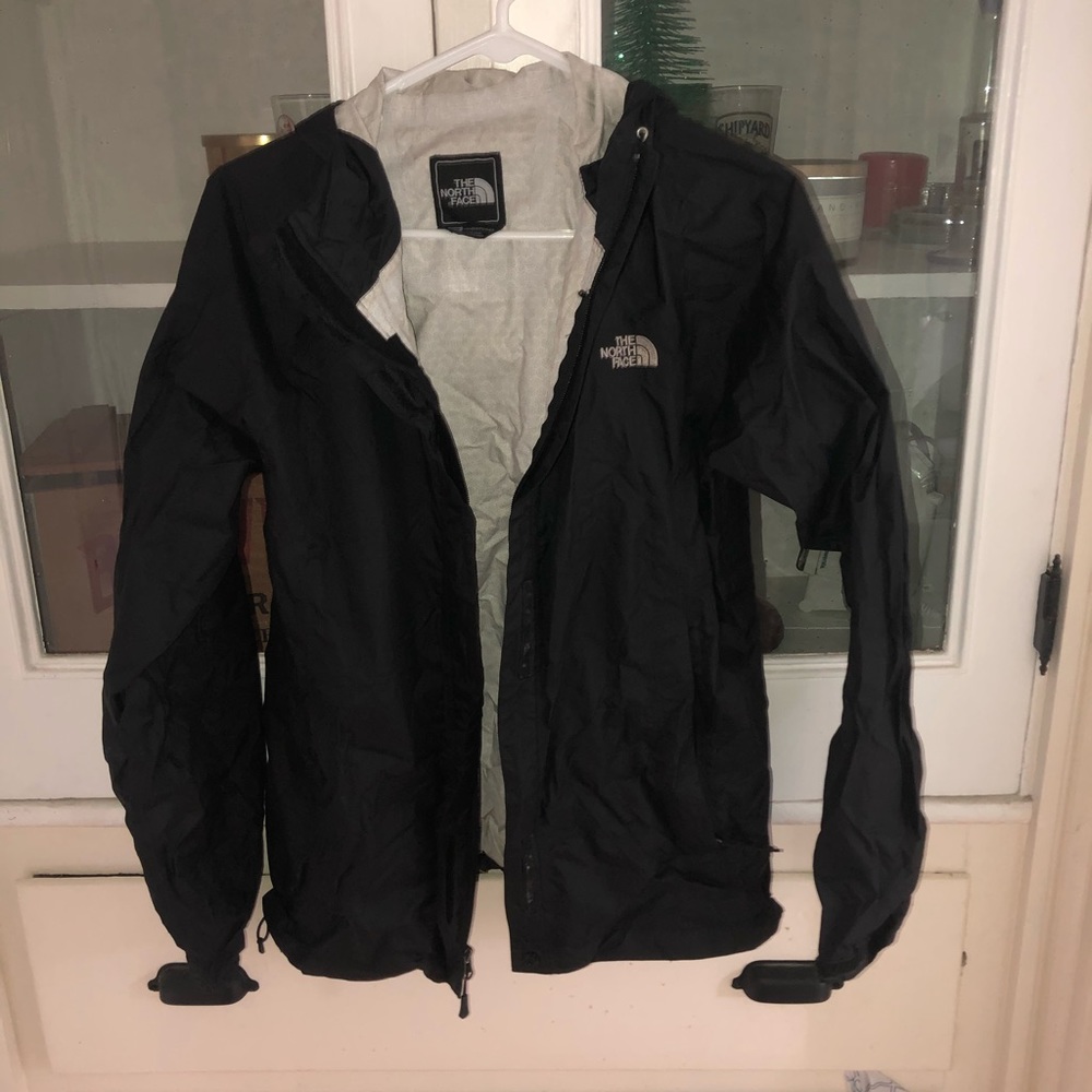 Women’s North Face Windbreaker
